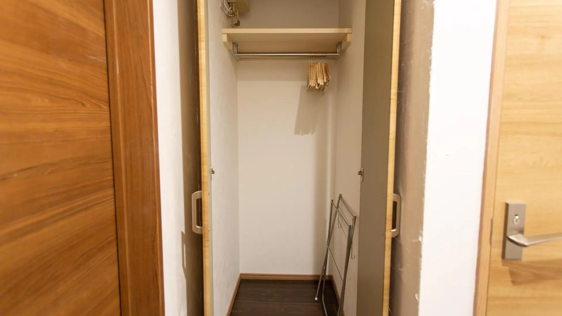 The Apartment Hotels Yama Sapporo 0*,